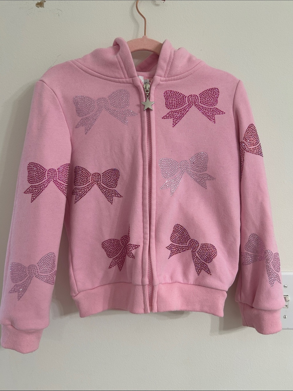 Girls Pink Sparkly Bow Zip-Up Hoodie Jacket with matching Sweatpants. Size 6.